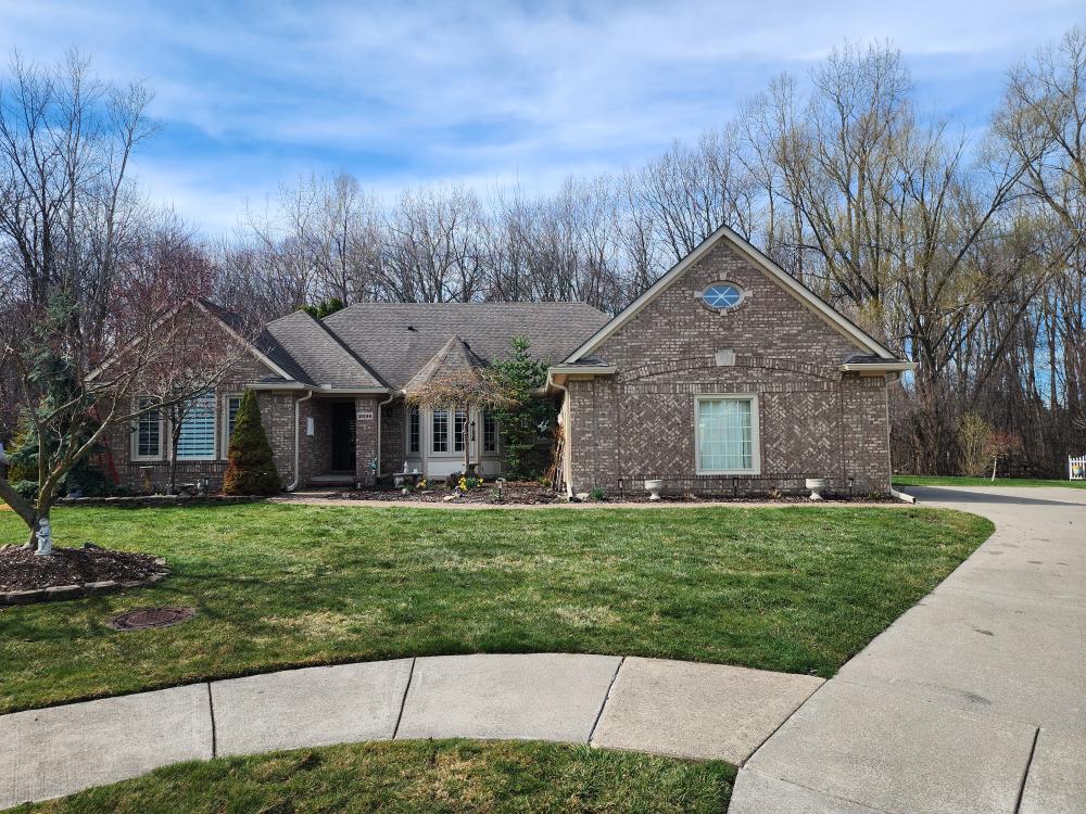 6 Inch Seamless Gutters Sterling Heights, MI